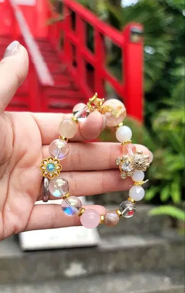 대순례 찬스를 느끼는 곰의 오르가나이트 팔찌