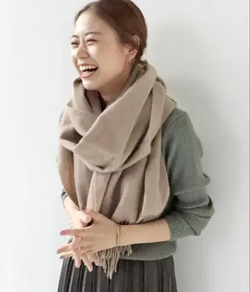 JOURNAL STANDARD RELUME 울 스톨 베이지