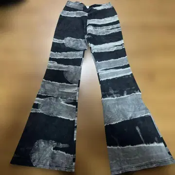 라이크라 부츠컷 고어 팬츠