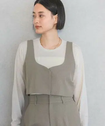 A part by LNT 서지 뷔스티에