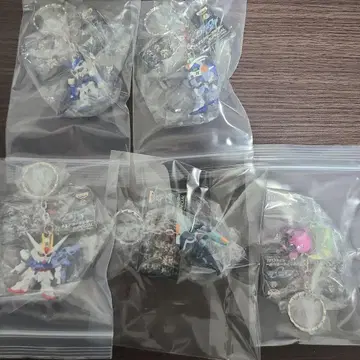 건담 아크릴 키링 5개 세트