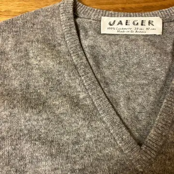 캐시미어 예거 JAEGER V넥 니트 38인치 97cm