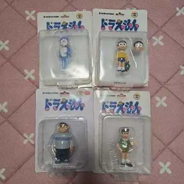 도라에몽 피규어