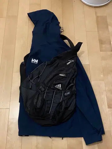 adidas 슬링백 원 숄더 테크 archive