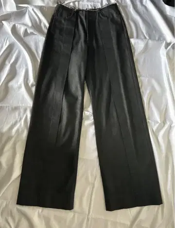 John Lawrence Sullivan 코팅 데님 배기 팬츠