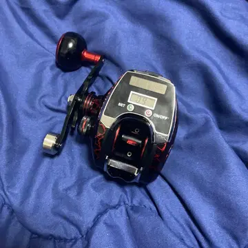 카운터 포함 낚시릴 중고 베이트릴 초특가