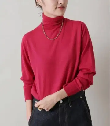 ALBA 터틀넥 풀오버 핑크