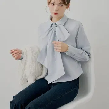 Chico (SALON by Chico) 리본 포함 레이스 디자인 셔츠