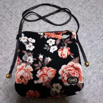 미사용 새상품 페이러 FEILER 시나몬 로즈 숄더백