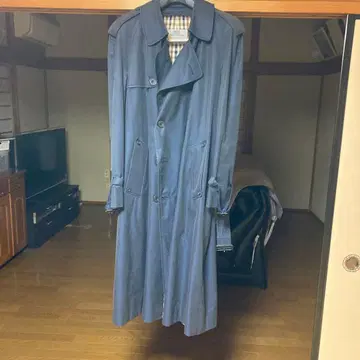 Aquascutum 네이비 트렌치코트