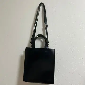 토트백 숄더 포함