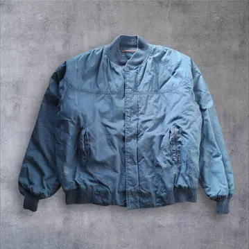 레어 컬러 카탈리나 더비 자켓 짧은 기장 박스 실루엣 80s