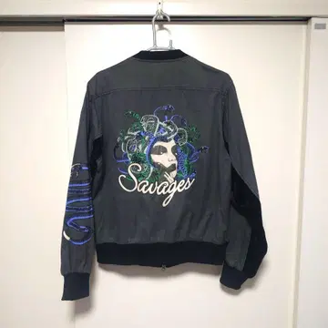 MILKBOY 밀크보이 메두사 봄버 자켓