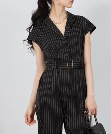 5 핀스트라이프 오픈 카라 콤비네존