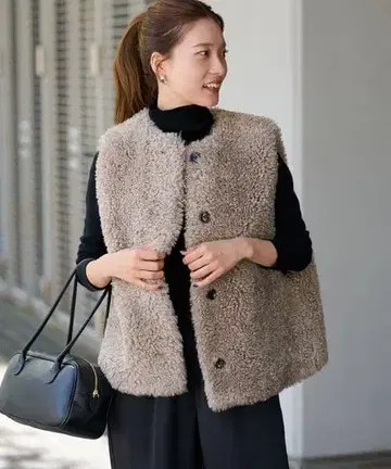 Framework 인조 모피 베스트 새상품, 미사용