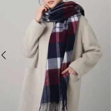 [ 택 포함 미사용 새상품 ] 언타이틀 울 체크 무늬 머플러