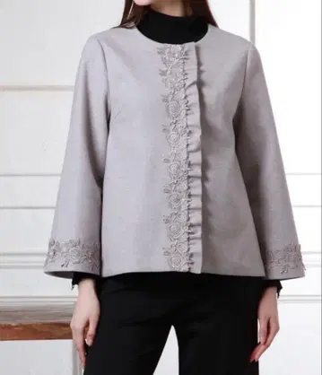 2025AW 슈퍼 뷰티 플라켓 레이스 x 프릴 디자인 자켓 44