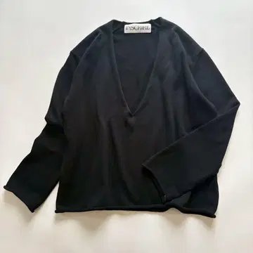 새상품급 안스클리어 피마코튼 V넥 풀오버 프리 올 시즌 블랙