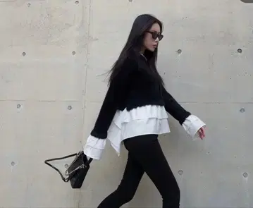 Glam Lips 레이어드 니트 블랙/화이트 FREE