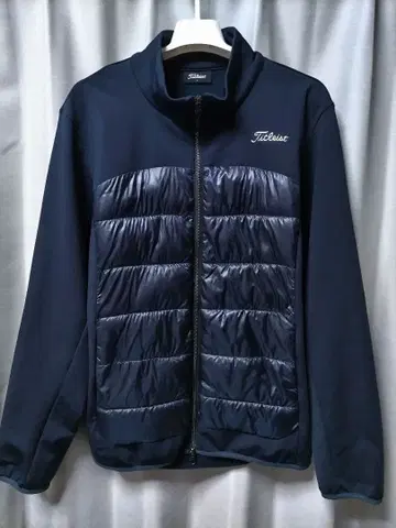 타이틀리스트 x 벤츠 패딩 자켓 네이비