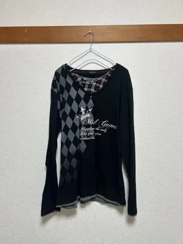 y2k / 시크 스타일 / 갸루 / 롱T