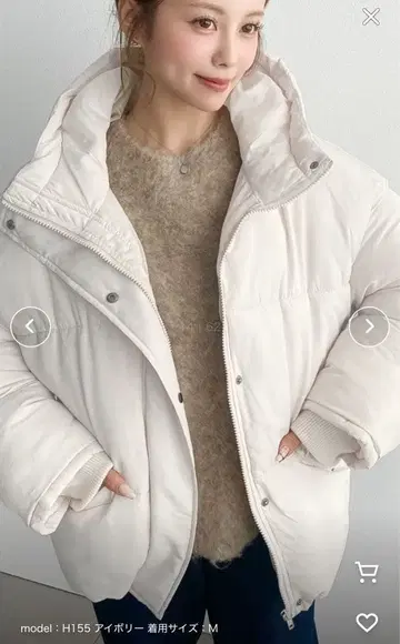 moment+ 다운 자켓 화이트