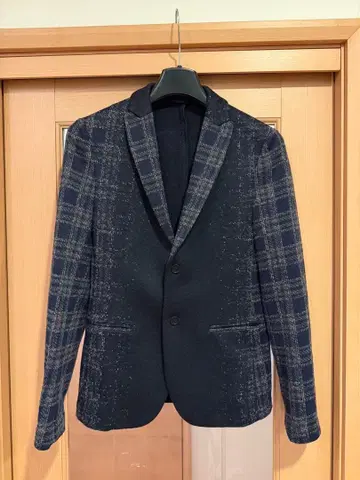 다니엘레 알레산드리니 니트 테일러드 자켓