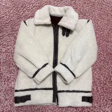 치코 화이트 플리스 자켓