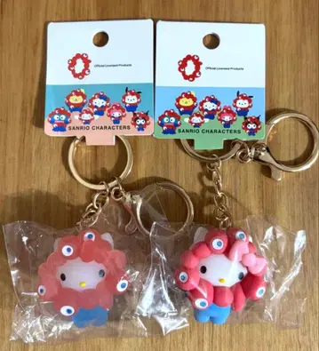 산리오 미야쿠미야쿠 키링 헬로키티 2세트