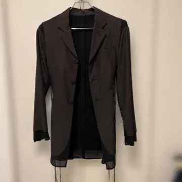 고르쥬 프린지 장식 블랙 테일러드 자켓