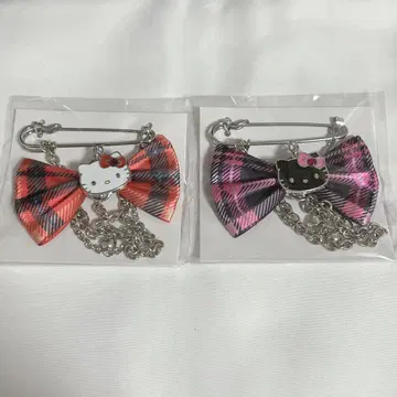 헬로키티 브로치