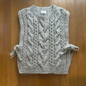 카구레 니트 베스트 페루 아란 니트 그레이