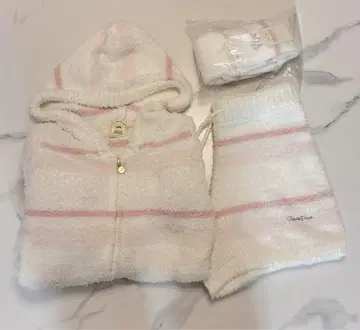 새상품 젤라또피케 복슬복슬 후드 부착 룸웨어 세트