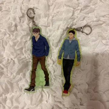 하이큐 아오바죠사이 오이카와 토오루 이와이즈미 하지메 사복 아크릴 키링