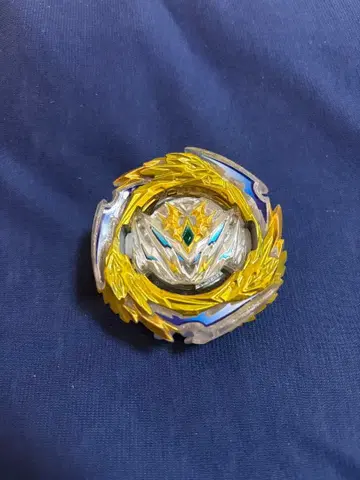 베이블레이드 버스트 퍼펙트 베리알 성왕ver.