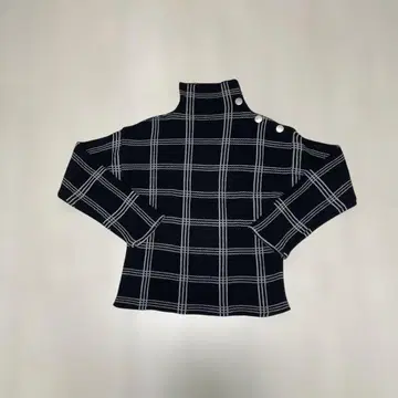 엠포리오 아르마니 체크 니트