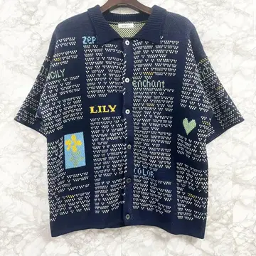 ONCILY 새상품급 오샤레 네이비 텍스트 패턴 가디건