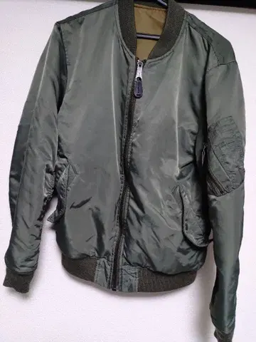 아비렉스 MA-1 플라이트 자켓 올리브 그린 리버서블
