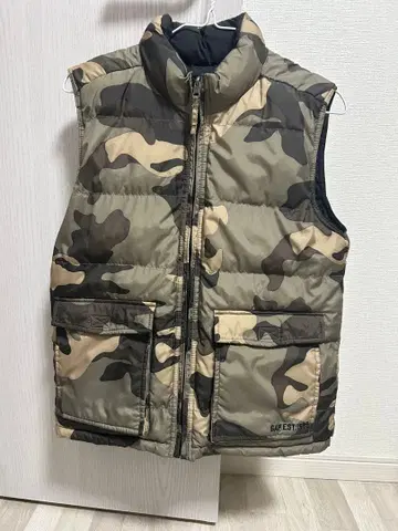 카모플라쥬 다운 베스트