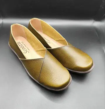 [ 새상품 ] Scoozii 플랫슈즈 23.5cm 올리브