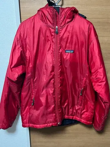 Patagonia 퍼프볼 스웨터 s 빨간색