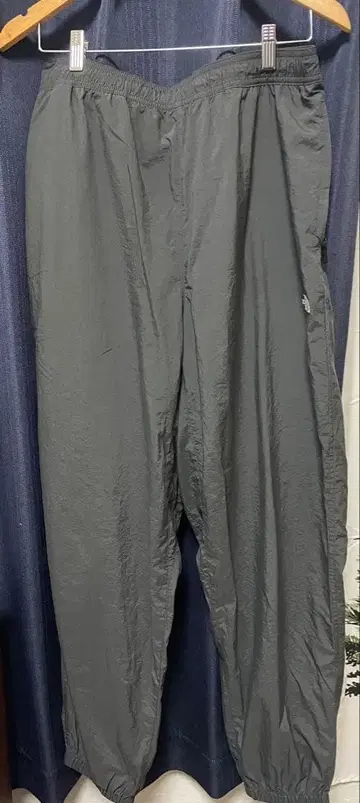 THE NORTH FACE 그레이 팬츠 L 사이즈
