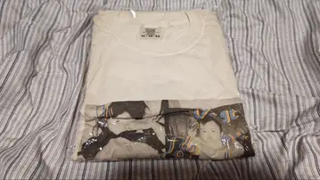 나키고토 한정판 셔츠