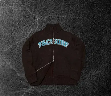 T&C 타운앤컨트리 자수 로고 더블 지퍼 니트 트레이닝복 두께감 있음