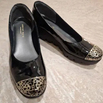 22.5cm 웨이브 밑창 에나멜 까멜리아 컴포트 지유가오카