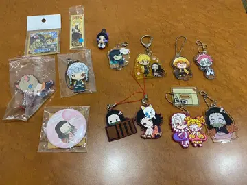 미개봉 포함 귀멸의 칼날 키링 등 세트