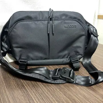 인케이스 슬링팩 Reform Sling Pack 2 (바디백)