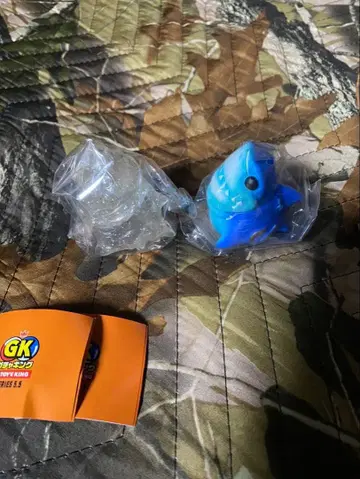 식인 상어 메가돈 카게마루 디자인 2종 세트