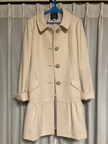 신시아 로울리 아이보리 롱 코트 사이즈 3