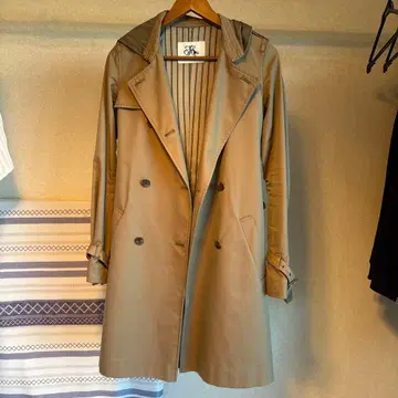 일본제 후드 부착 더블 브레스트 트렌치코트